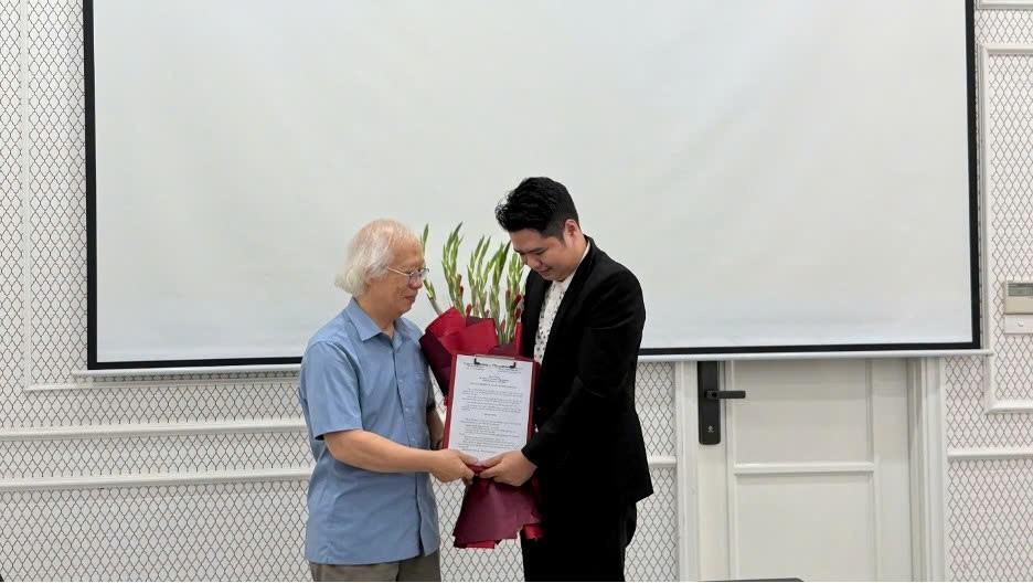 Hội Bảo vệ Người tiêu dùng Việt Nam bổ nhiệm, kiện toàn nhân sự Ban Thường vụ và Ban Chấp hành Hội Bảo vệ Người tiêu dùng Việt Nam bổ nhiệm, kiện toàn nhân sự Ban Thường vụ và Ban Chấp hành