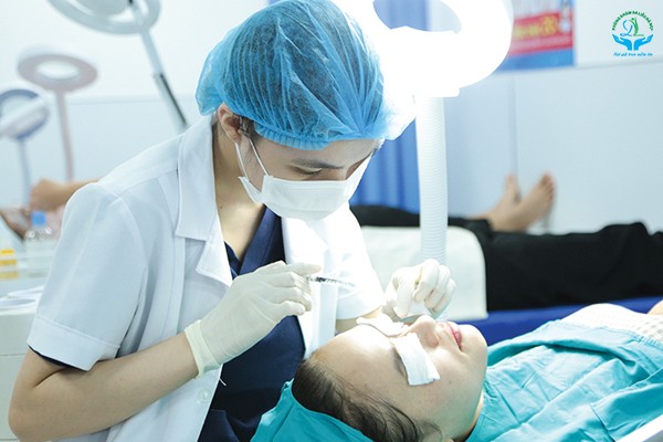 Phòng khám da liễu Hà Nội – Đồng hành tận tâm, nâng tầm sức khỏe và sắc đẹp