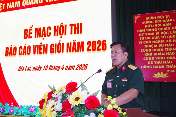 Gia Lai: Trung đoàn Thông tin 29 tổ chức thành công Hội thi Báo cáo viên giỏi năm 2026