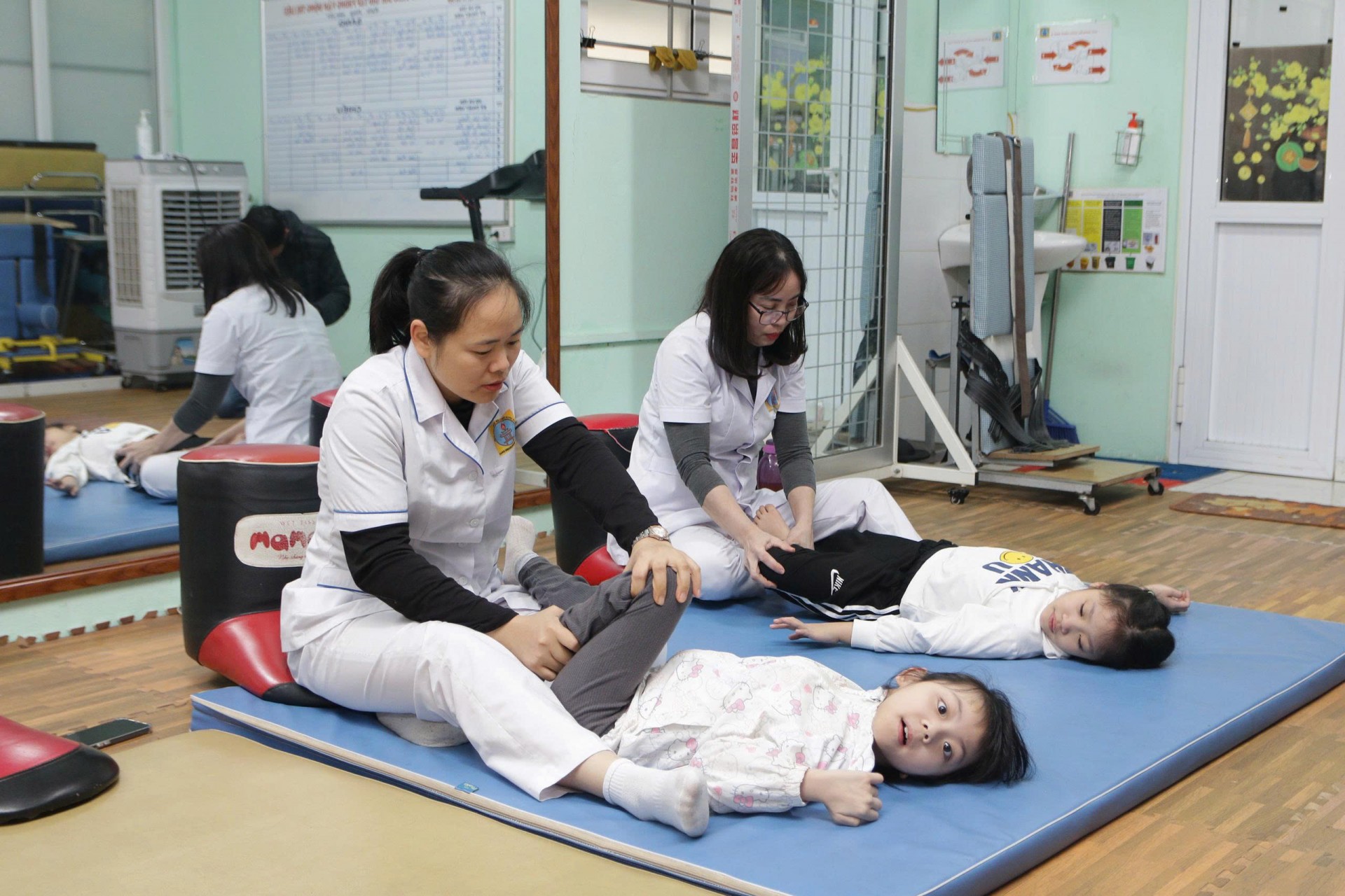 Mở rộng dịch vụ khám ngoài giờ, nâng cao hiệu quả điều trị cơ xương khớp và rối loạn phát triển ở trẻ