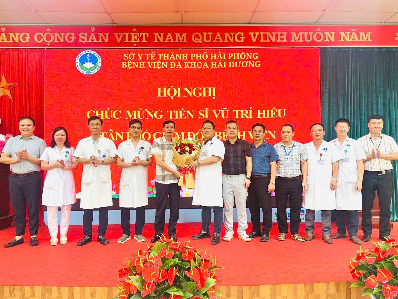 Bổ nhiệm TS.BS Vũ Trí Hiếu giữ chức Phó Giám đốc Bệnh viện Đa khoa Hải Dương