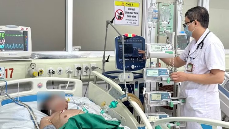 Cúm B tấn công người già, bệnh nền: Nhiều bệnh nhân nhập viện trong tình trạng nặng