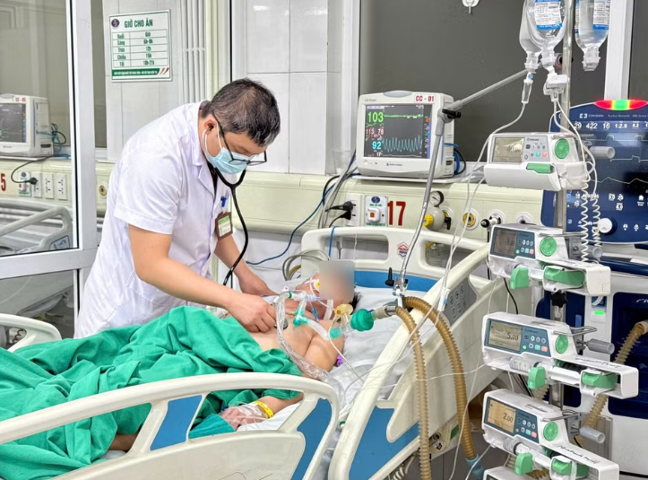 Cúm B tấn công người già, bệnh nền: Nhiều bệnh nhân nhập viện trong tình trạng nặng