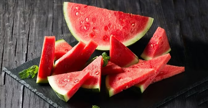 Mùa hè ăn quả gì để giữ vòng eo thon gọn?