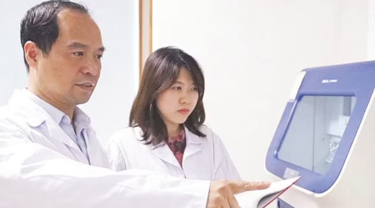 Phát hiện sớm các bệnh hiếm di truyền từ gen đột biến