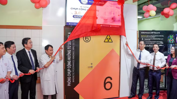 Bệnh viện Trung ương Huế vận hành hệ thống máy cộng hưởng từ thế hệ mới nhất