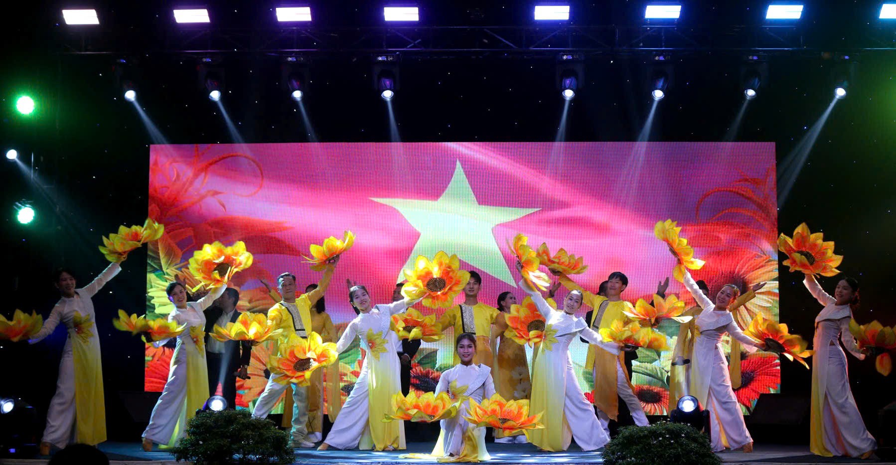 Báo chí là trung tâm lan tỏa thông tin, kết nối chính quyền với Nhân dân