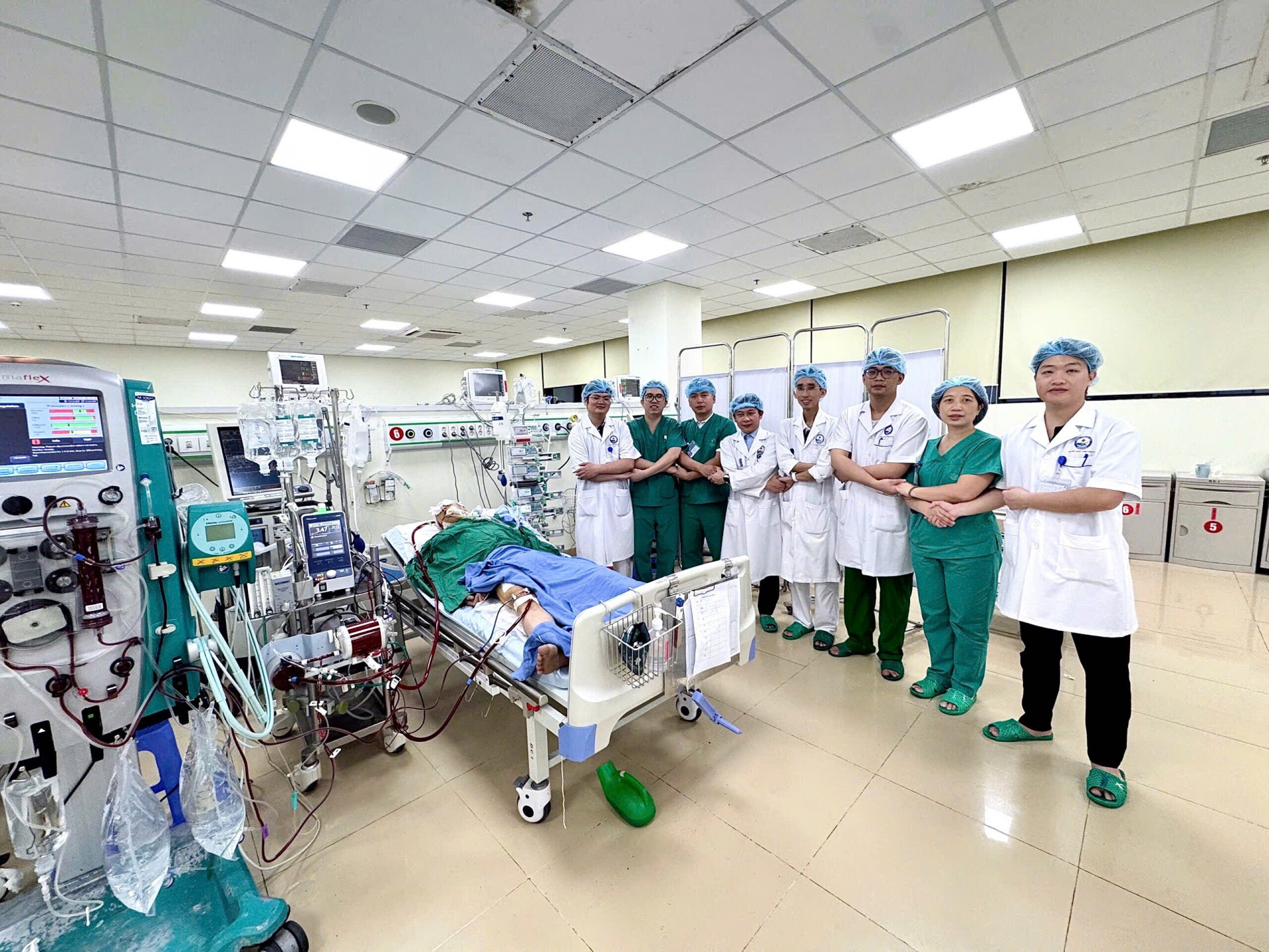 Bệnh viện Đa khoa Vĩnh Phúc làm chủ kỹ thuật ECMO, giành lại sự sống cho nam sinh 16 tuổi đuối nước