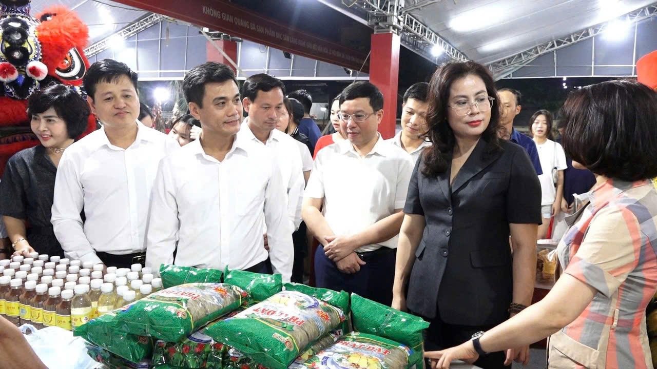Khai mạc không gian quảng bá sản phẩm đặc sản làng nghề gắn với lễ hội Bình Đà (xã Bình Minh) năm 2026