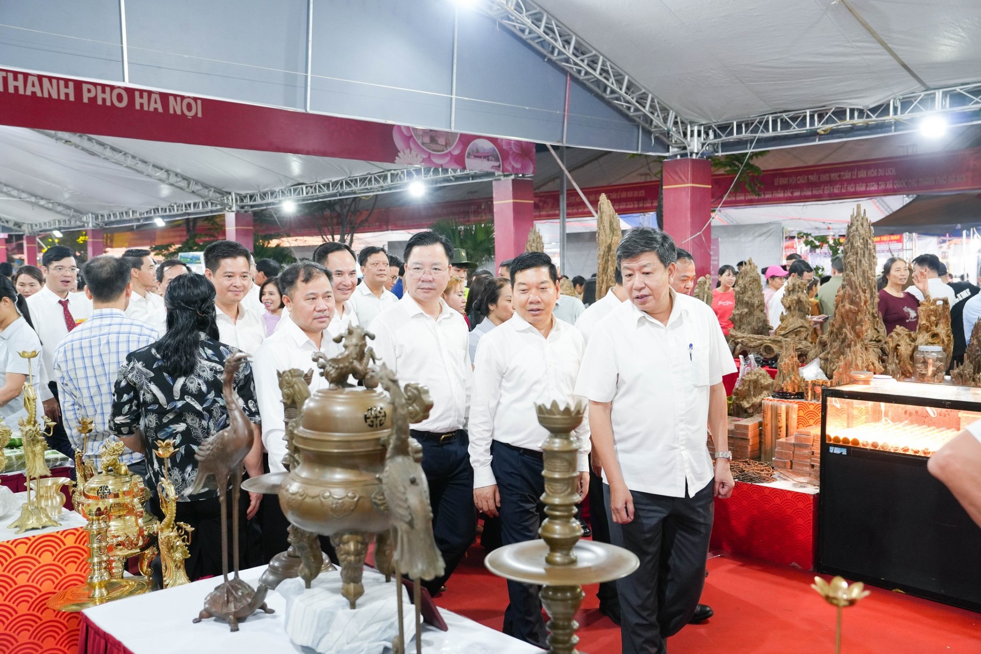 Kết nối cung – cầu từ Không gian quảng bá sản phẩm đặc sản làng nghề gắn với lễ hội Bình Đà  (TP Hà Nội)