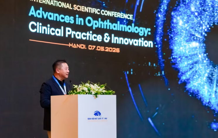 Ứng dụng công nghệ hiện đại trong điều trị nhãn khoa