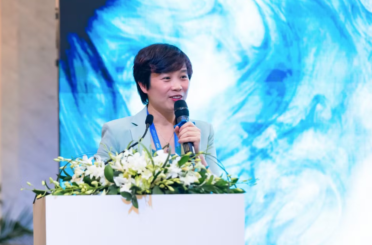 Ứng dụng công nghệ hiện đại trong điều trị nhãn khoa