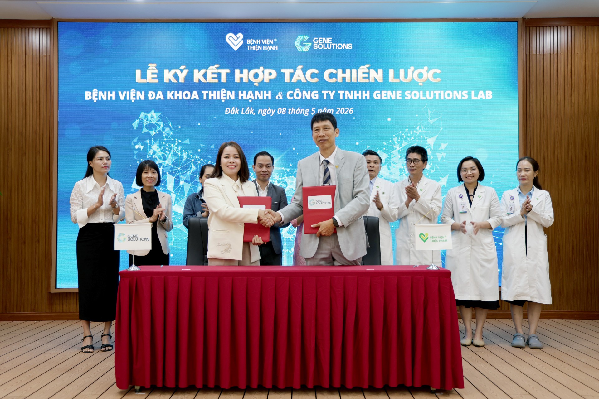 Bước tiến trong lĩnh vực xét nghiệm và ứng dụng công nghệ sinh học hiện đại vào chăm sóc sức khoẻ