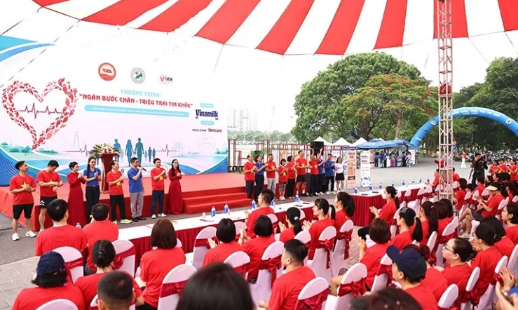 Chung tay hành động vì một cộng đồng khỏe mạnh hơn