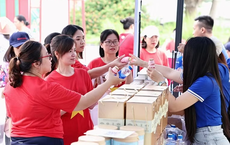 Chung tay hành động vì một cộng đồng khỏe mạnh hơn