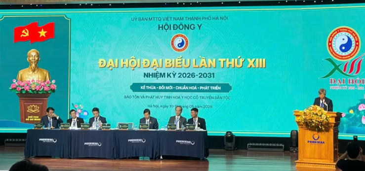 Kết hợp y dược cổ truyền và hiện đại trong chăm sóc sức khỏe nhân dân