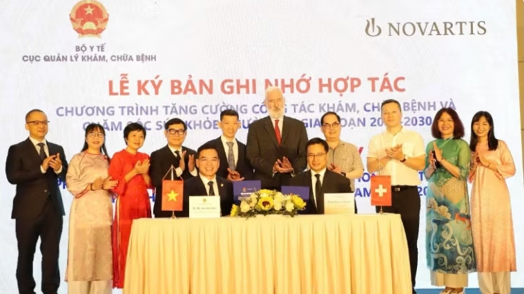 Hợp tác triển khai nhiều hoạt động tăng cường chăm sóc sức khỏe người dân