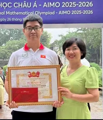 Chuyên Anh nhưng mê Toán, nam sinh Amser đỗ liền 3 trường chuyên hàng đầu Hà Nội