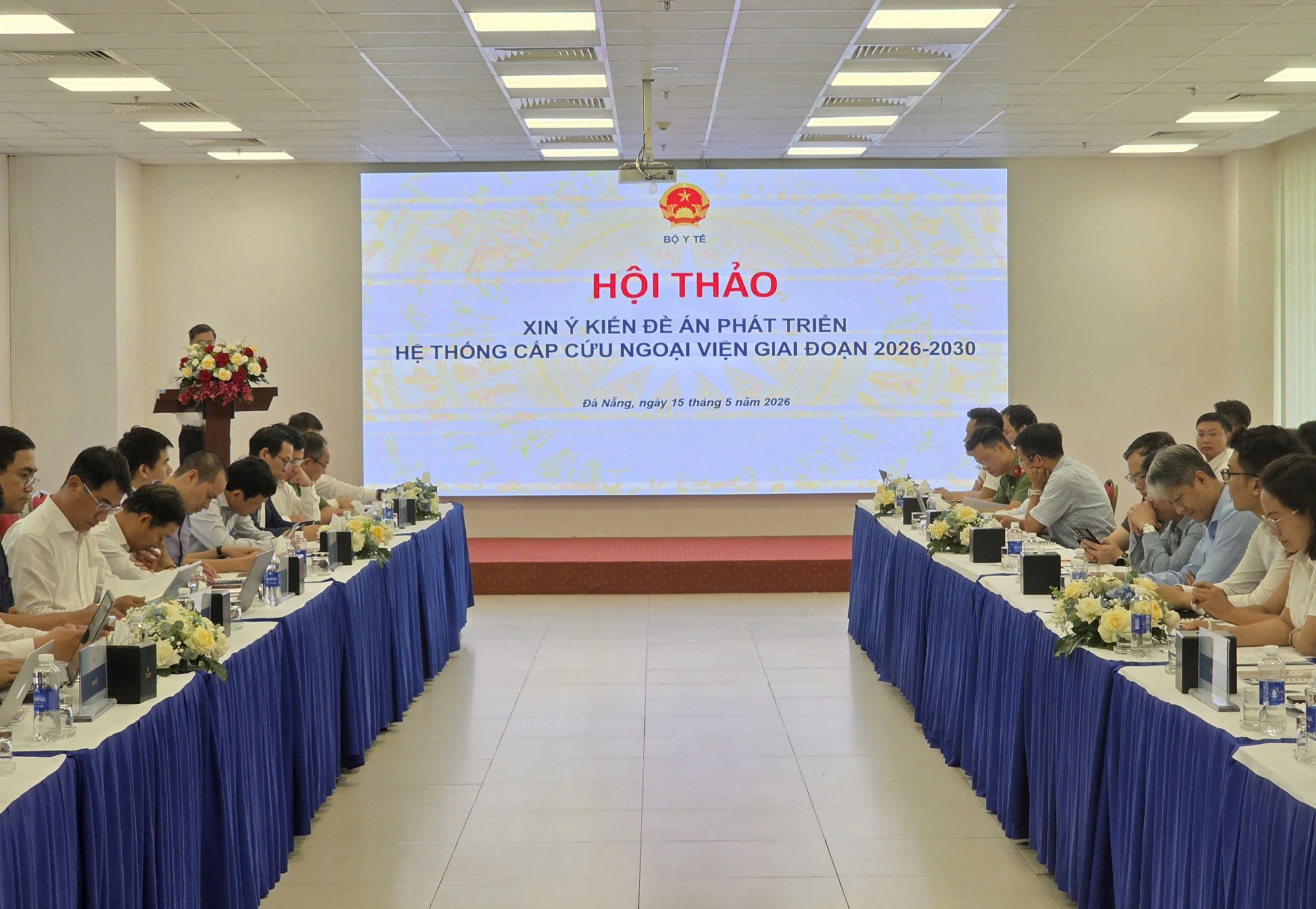 Phát triển "cánh tay nối dài" kết nối bệnh viện với người bệnh