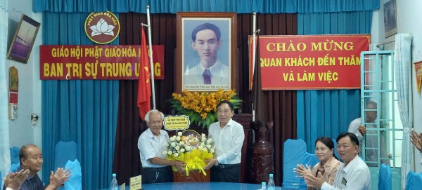 Hợp tác phát triển Nam dược: Hội Nam Y Việt Nam và Giáo hội Phật giáo Hòa Hảo chung tay chăm sóc sức khỏe Nhân dân