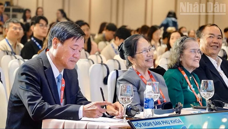 Đưa sản phụ khoa Việt Nam tiến gần chuẩn mực thế giới
