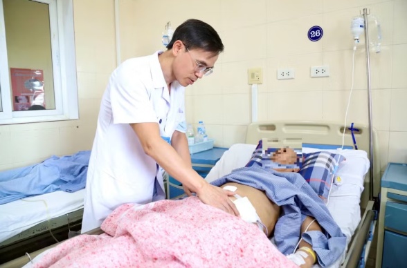 Ứng dụng công nghệ hiện đại để điều trị ung thư đang mở ra hy vọng mới cho nhiều bệnh nhân cao tuổi Ứng dụng công nghệ hiện đại để điều trị ung thư đang mở ra hy vọng mới cho nhiều bệnh nhân cao tuổi