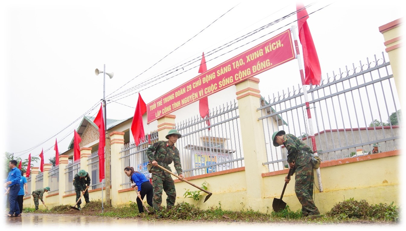 Bảo vệ buôn làng trước những âm mưu, thủ đoạn chống phá Bảo vệ buôn làng trước những âm mưu, thủ đoạn chống phá
