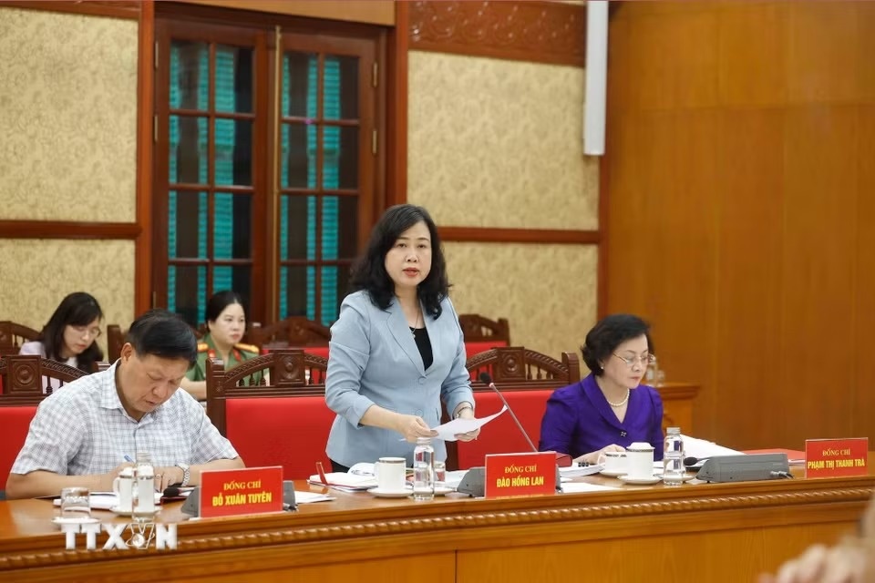 Phát triển y học cổ truyền, chăm sóc sức khỏe nhân dân tốt hơn trong thời kỳ mới Phát triển y học cổ truyền, chăm sóc sức khỏe nhân dân tốt hơn trong thời kỳ mới