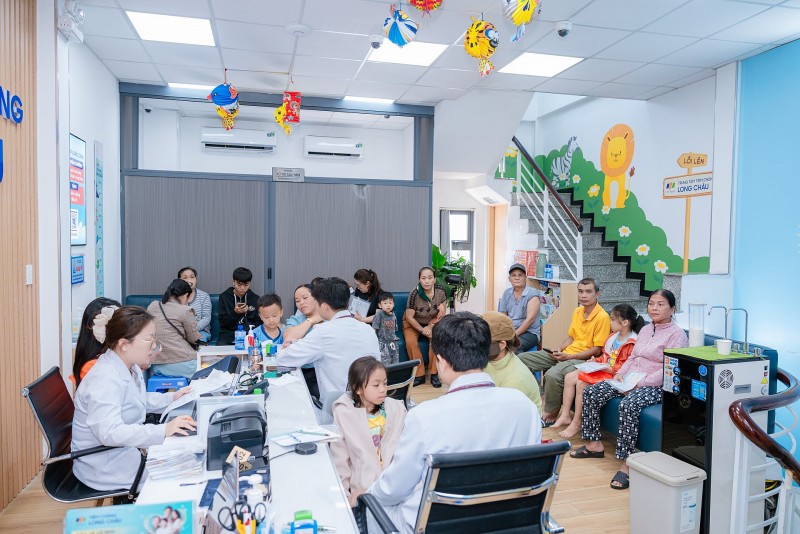 Chủ động bảo vệ trẻ trước bệnh truyền nhiễm mùa hè