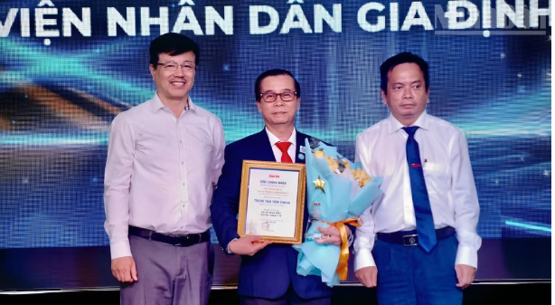 Tôn vinh những đại sứ lan tỏa tri thức y khoa Tôn vinh những đại sứ lan tỏa tri thức y khoa
