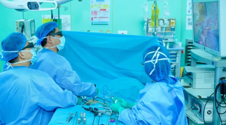 Bệnh viện Đại học Y dược Thành phố Hồ Chí Minh thực hiện 100 ca ghép thận Bệnh viện Đại học Y dược Thành phố Hồ Chí Minh thực hiện 100 ca ghép thận
