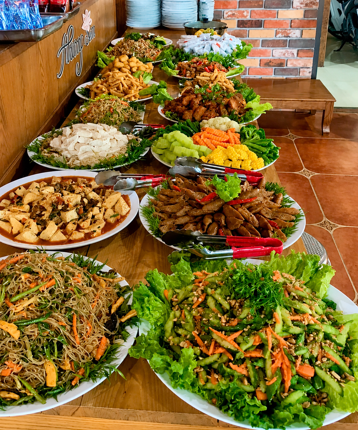 Nhà hàng chay Hương Sen – Giữ nét thanh vị trong từng món ăn