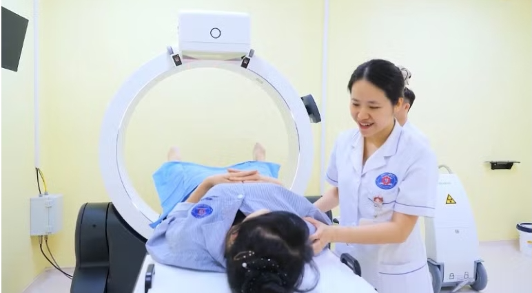 Bệnh viện tăng cường giải pháp chống nóng, bảo vệ sức khỏe người bệnh Bệnh viện tăng cường giải pháp chống nóng, bảo vệ sức khỏe người bệnh