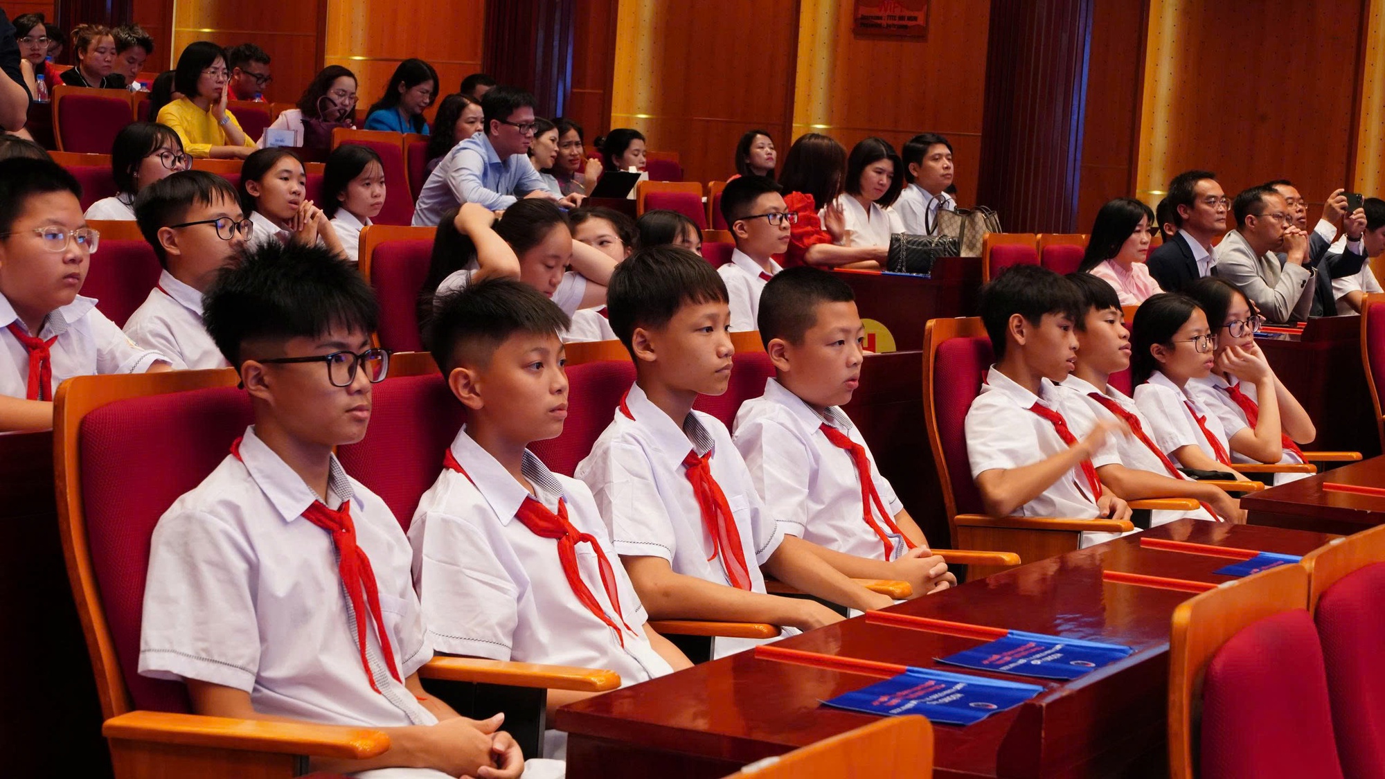 Để mọi trẻ em được lớn lên trong an toàn, hạnh phúc