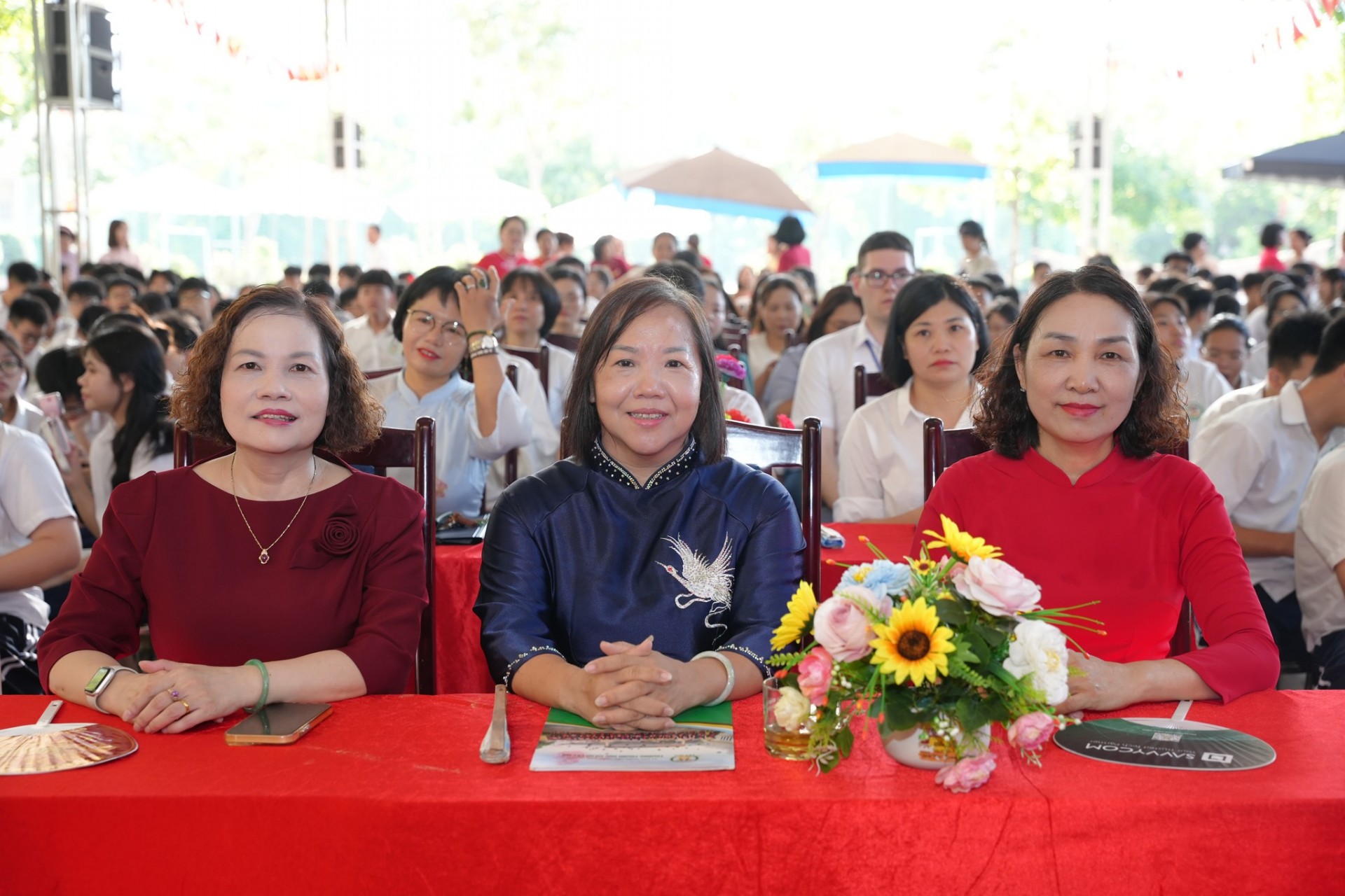 Một ngày hè đặc biệt dưới mái trường THCS Tây Mỗ