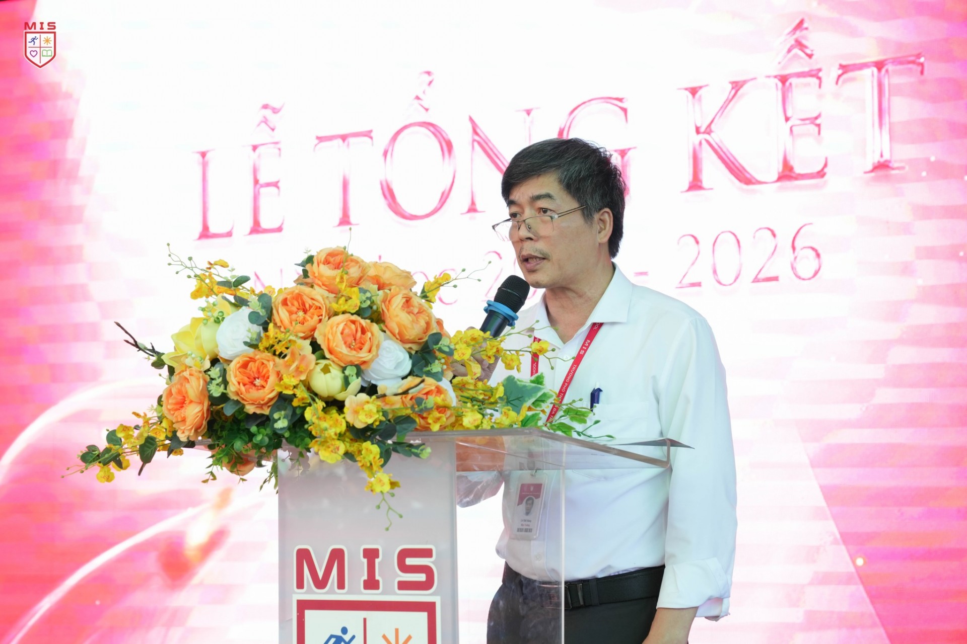 Khép lại một năm học dưới nắng hè rực lửa, MIS hướng tới hành trình giáo dục mới với AI và “giáo dục con tim”