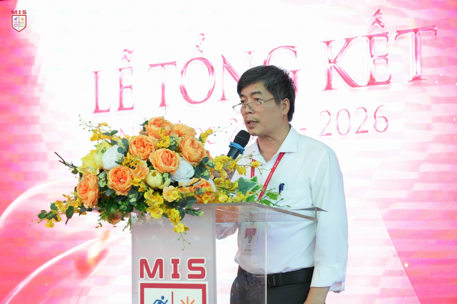 Khép lại một năm học dưới nắng hè rực lửa, MIS hướng tới hành trình giáo dục mới với AI và “giáo dục con tim”