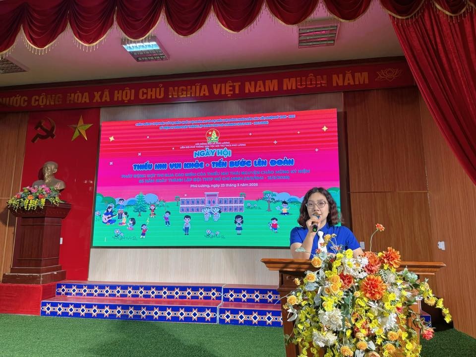 Trường PTDTNT THCS Phú Lương – Nơi chắp cánh tri thức và chăm lo toàn diện cho học sinh dân tộc thiểu số Trường PTDTNT THCS Phú Lương – Nơi chắp cánh tri thức và chăm lo toàn diện cho học sinh dân tộc thiểu số