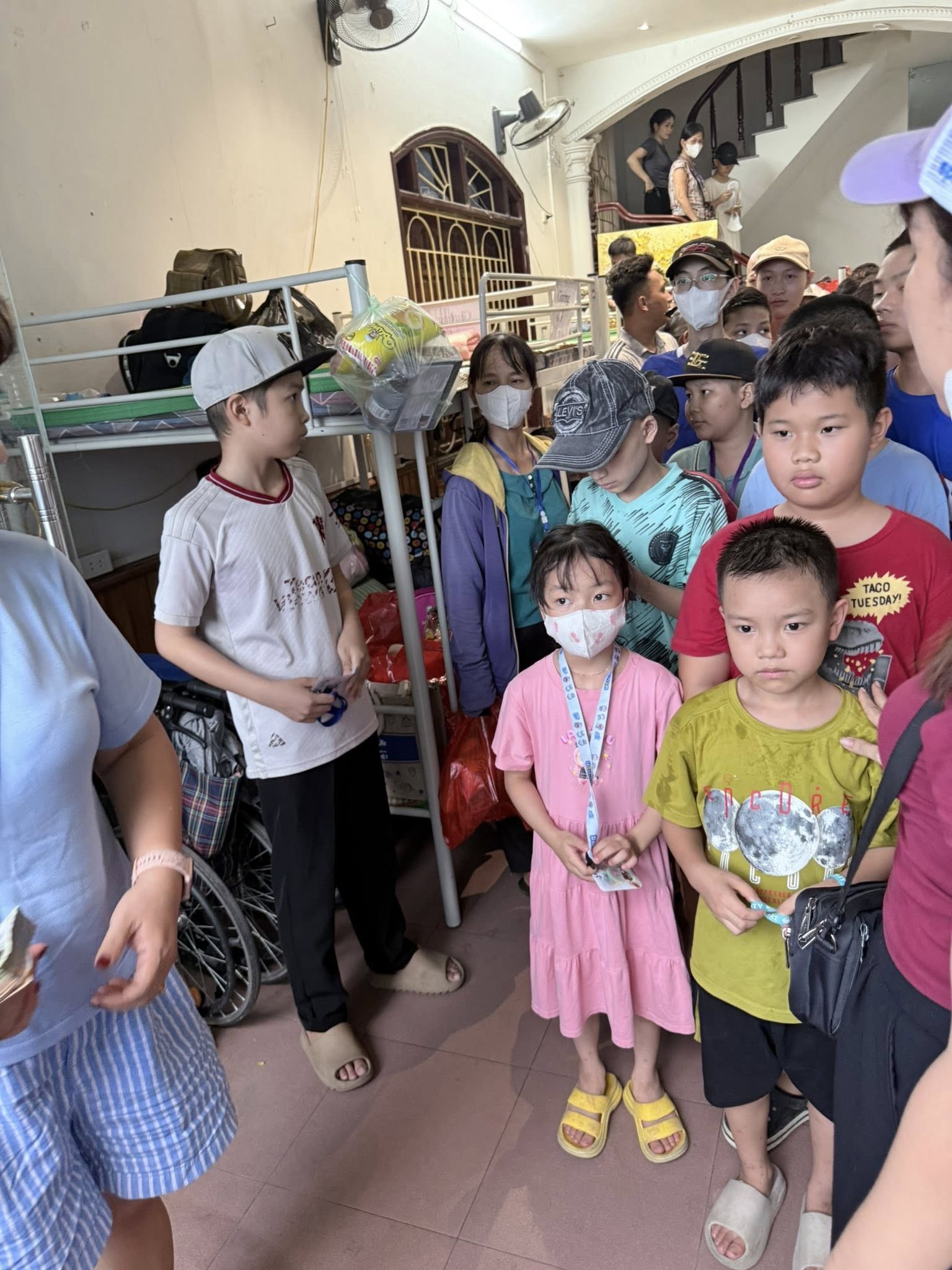 Hội Thiện nguyện 1979 Việt Nam mang Tết Thiếu nhi ấm áp đến bệnh nhan nhi ung thư Hội Thiện nguyện 1979 Việt Nam mang Tết Thiếu nhi ấm áp đến bệnh nhan nhi ung thư