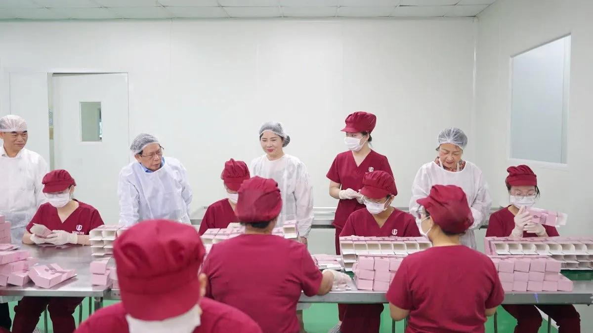 Nhà máy Vincos – Hành trình xây dựng thương hiệu dược mỹ phẩm “Make in Vietnam” phát triển bền vững Nhà máy Vincos – Hành trình xây dựng thương hiệu dược mỹ phẩm “Make in Vietnam” phát triển bền vững
