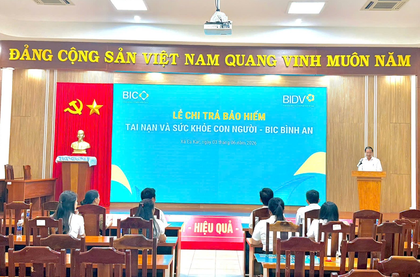 BIC Tây Nguyên chi trả hơn 458 triệu đồng quyền lợi bảo hiểm BIC Bình An cho khách hàng