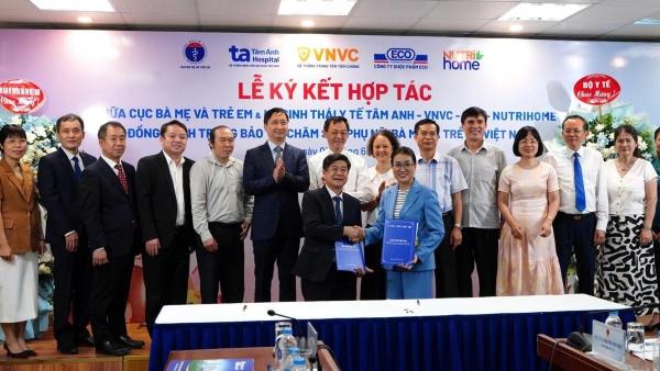 Triển khai nhiều hoạt động chăm sóc sức khỏe cho trẻ em và phụ nữ trên toàn quốc