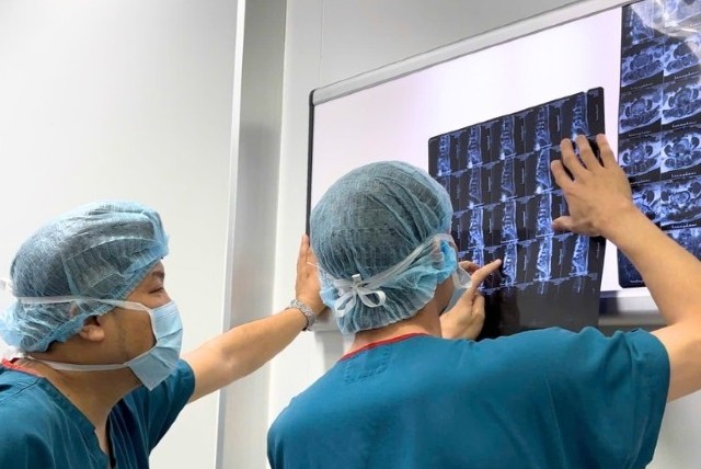 Hiệu quả từ kỹ thuật phẫu thuật cột sống ít xâm lấn tại tuyến tỉnh