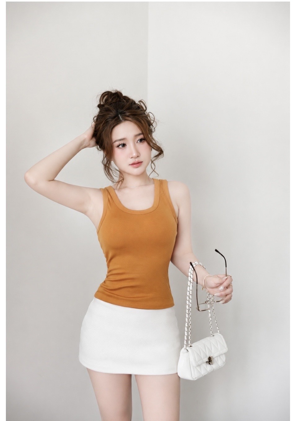 Người trẻ làm mới phong cách với triết lý tủ đồ thông minh Người trẻ làm mới phong cách với triết lý tủ đồ thông minh