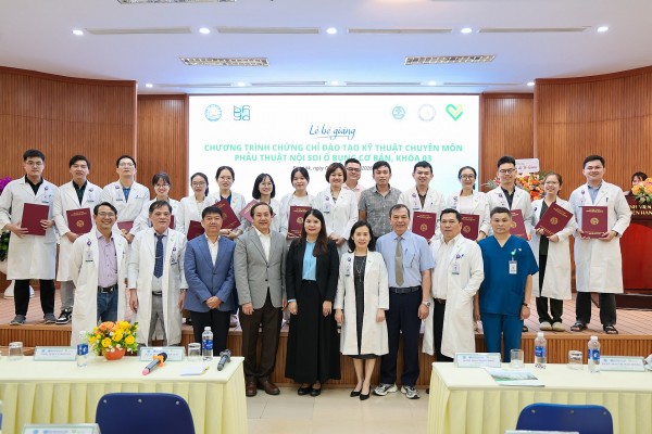 Đắk Lắk: Lễ bế giảng lớp " Phẩu thuật nội soi ổ bụng cơ bản"