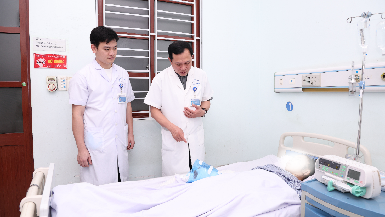Bệnh viện hữu nghị Việt Tiệp nơi viết tiếp những điều tưởng chừng không thể bằng kỹ thuật vi phẫu hiện đại Bệnh viện hữu nghị Việt Tiệp: nơi viết tiếp những điều tưởng chừng không thể bằng kỹ thuật vi phẫu hiện đại