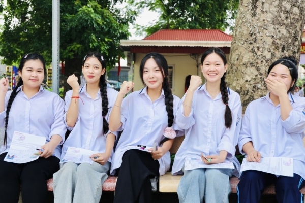Bộ Y tế triển khai 5 nhiệm vụ trọng tâm bảo vệ sức khỏe thí sinh mùa thi