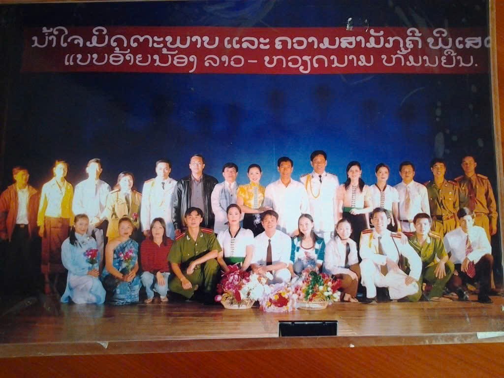 Ca sĩ Châu Á David Le- Hành trinh 20 năm tuổi Đảng, 30 năm cống hiến vì nghệ thuật và cộng đồng. Ca sĩ Châu Á David Le Hành trinh 20 năm tuổi Đảng, 30 năm cống hiến vì nghệ thuật và cộng đồng.
