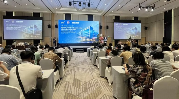 Đẩy nhanh lộ trình thay thế bệnh án giấy bằng bệnh án điện tử tại các cơ sở khám, chữa bệnh Đẩy nhanh lộ trình thay thế bệnh án giấy bằng bệnh án điện tử tại các cơ sở khám, chữa bệnh