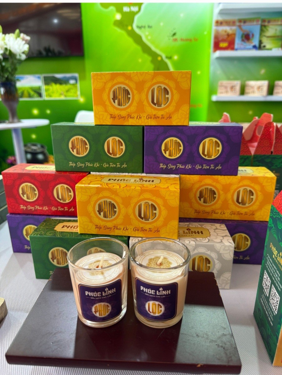 Nến Phúc Linh by Mira Home: “Thắp sáng phúc khí” tại Hội báo toàn quốc 2026 Nến Phúc Linh by Mira Home: “Thắp sáng phúc khí” tại Hội báo toàn quốc 2026